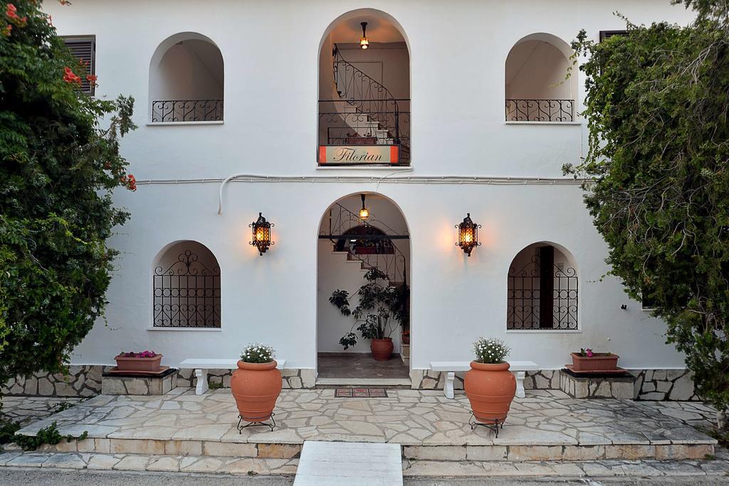 Filorian Hotel Apartments Acharavi  Exterior photo